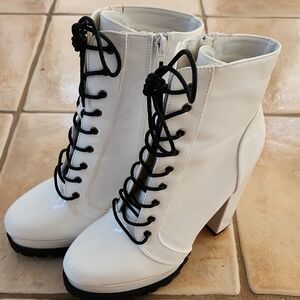 Stylish White Lace-Up Women's Boots, Size 10, 5" heels